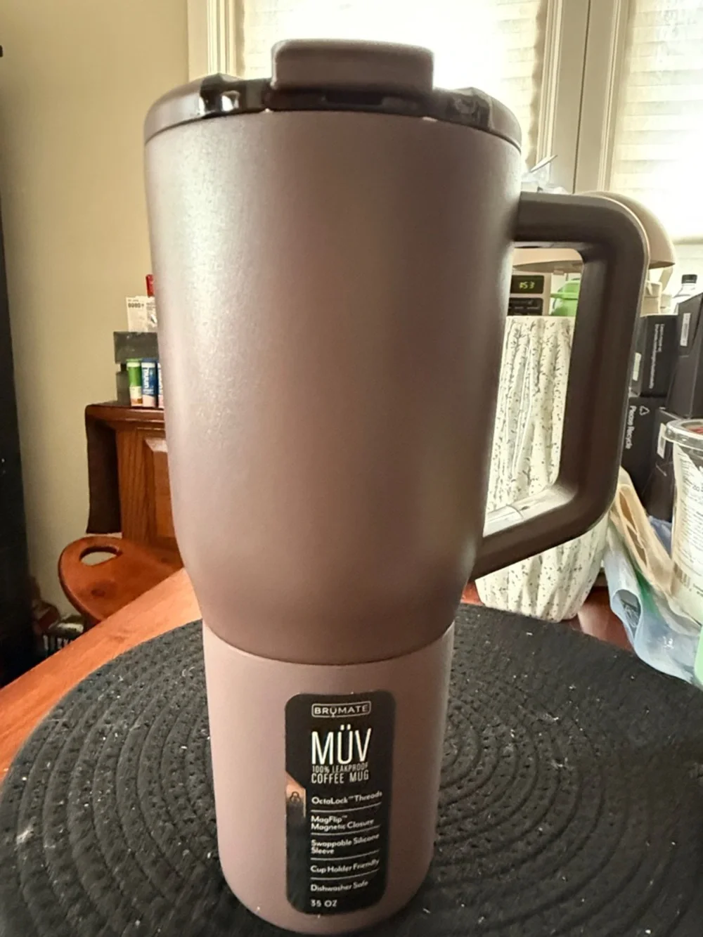 MŪV Insulated Travel Mug in Java - 35oz - Picture 4 of 4